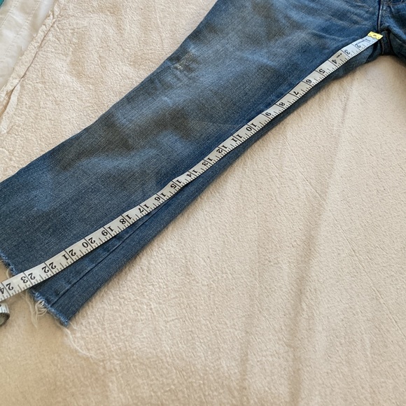7FAM crop flare raw hem light wash jeans, low rise, size 27 - Picture 7 of 11